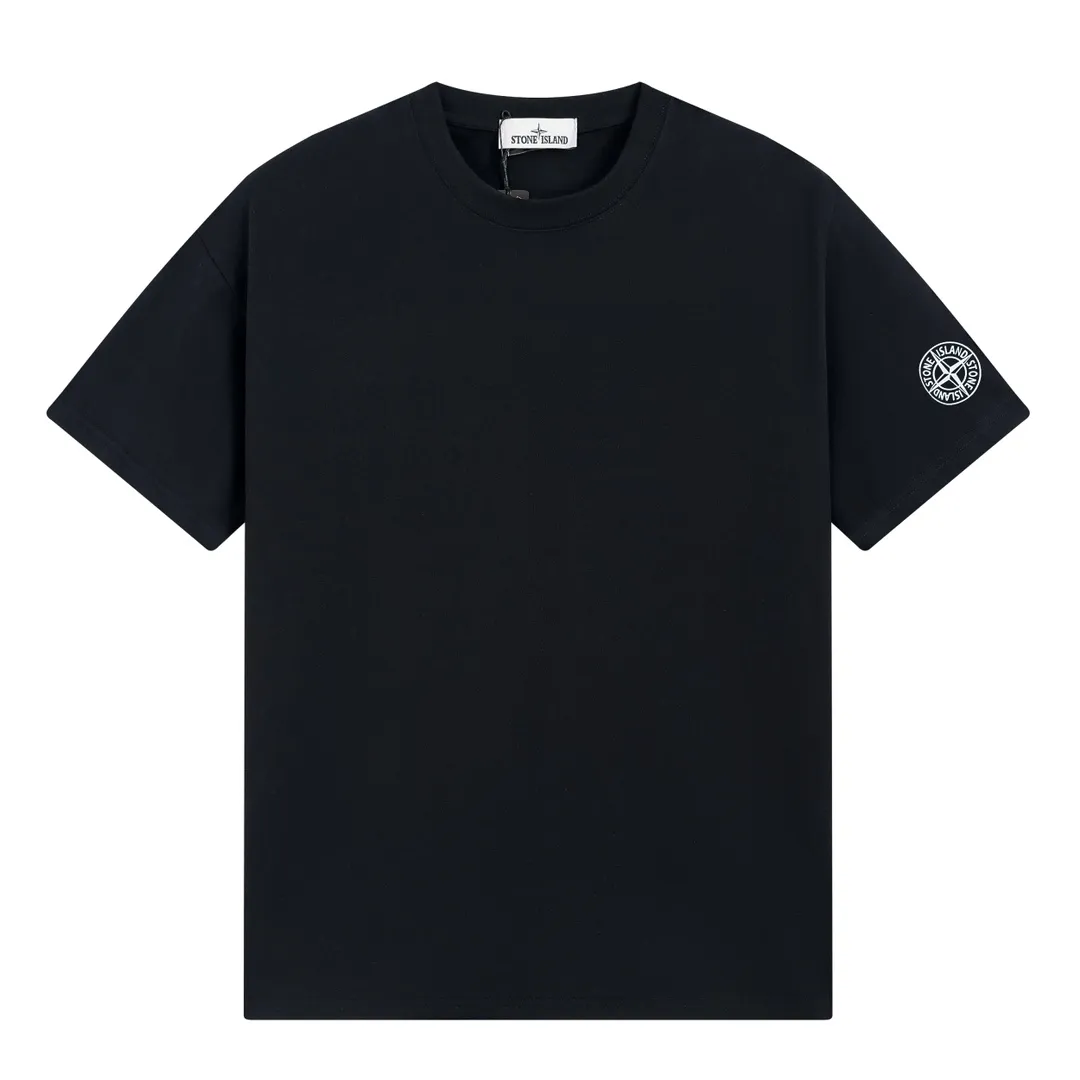 W618#P110💰 [Stone lsland/Stone Island summer new cuff compass printed pattern short-sleeved T-shirt] ⚠️[Original creation, high control of details] Made of 260g combed cotton 32-count double yarn, soft and comfortable to the touch, sweat-absorbent and breathable. -Simple basic and versatile style, original quality, the first choice for couples. -Made in a large factory, four needles and five threads on the shoulder, neatly arranged, high quality workmanship. -Same style for men and women. Very versatile, one piece for everyone, details are clearly visible. Color: Black White Size: M L